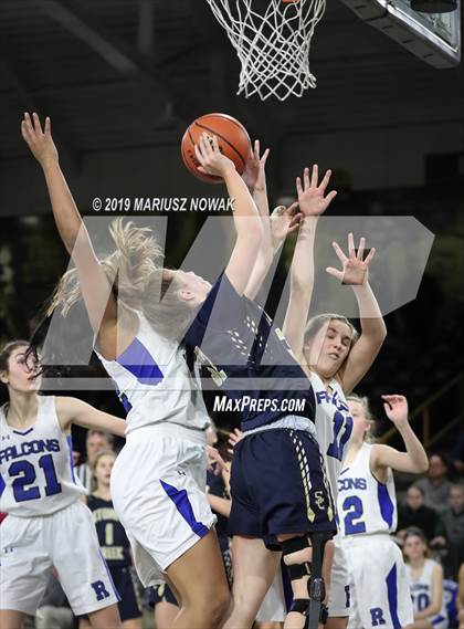 Thumbnail 1 in Stoney Creek vs. Rochester (Oakland University) photogallery.