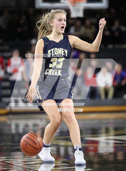 Thumbnail 1 in Stoney Creek vs. Rochester (Oakland University) photogallery.