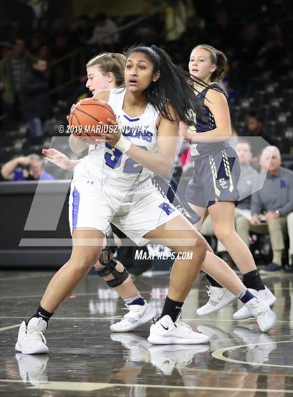 Thumbnail 2 in Stoney Creek vs. Rochester (Oakland University) photogallery.