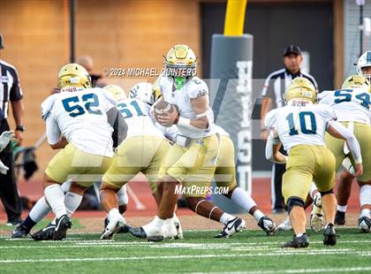 Thumbnail 3 in Central Catholic vs. Holy Cross photogallery.
