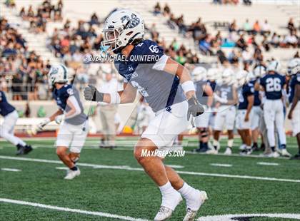 Thumbnail 3 in Central Catholic vs. Holy Cross photogallery.