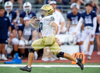 Thumbnail 1 in Central Catholic vs. Holy Cross photogallery.