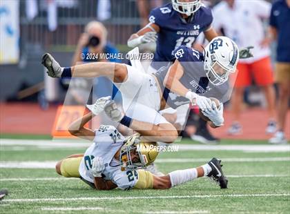 Thumbnail 1 in Central Catholic vs. Holy Cross photogallery.