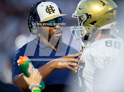 Thumbnail 3 in Central Catholic vs. Holy Cross photogallery.