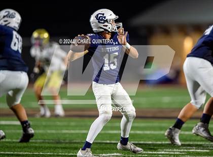 Thumbnail 2 in Central Catholic vs. Holy Cross photogallery.