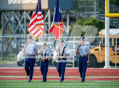 Thumbnail 2 in Central Catholic vs. Holy Cross photogallery.