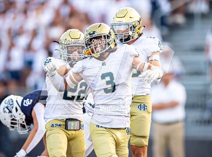 Thumbnail 2 in Central Catholic vs. Holy Cross photogallery.
