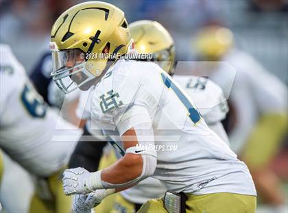 Thumbnail 3 in Central Catholic vs. Holy Cross photogallery.