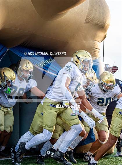 Thumbnail 2 in Central Catholic vs. Holy Cross photogallery.