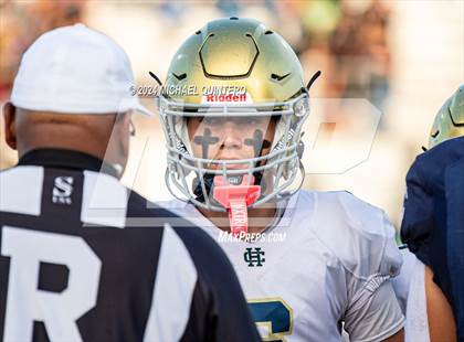 Thumbnail 3 in Central Catholic vs. Holy Cross photogallery.