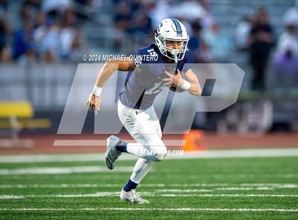 Thumbnail 3 in Central Catholic vs. Holy Cross photogallery.