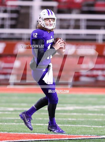 Thumbnail 3 in Skyridge vs. Lehi (UHSAA 5A Final) photogallery.