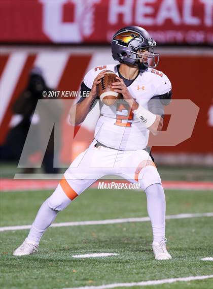 Thumbnail 3 in Skyridge vs. Lehi (UHSAA 5A Final) photogallery.
