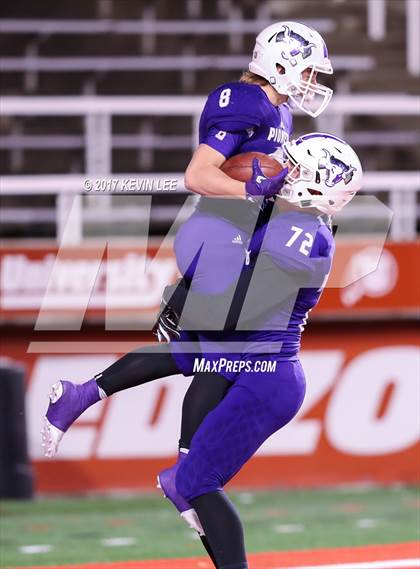 Thumbnail 2 in Skyridge vs. Lehi (UHSAA 5A Final) photogallery.