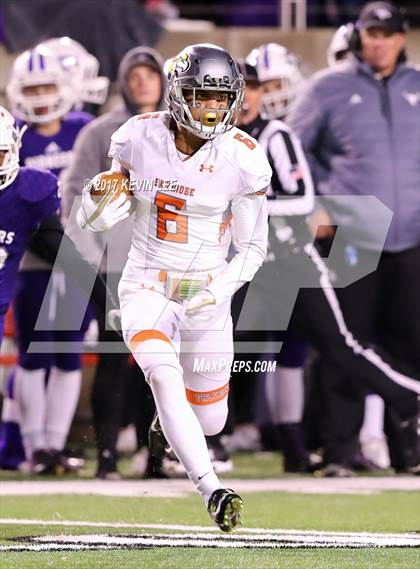 Thumbnail 1 in Skyridge vs. Lehi (UHSAA 5A Final) photogallery.