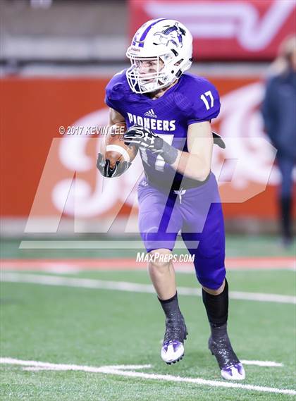Thumbnail 2 in Skyridge vs. Lehi (UHSAA 5A Final) photogallery.