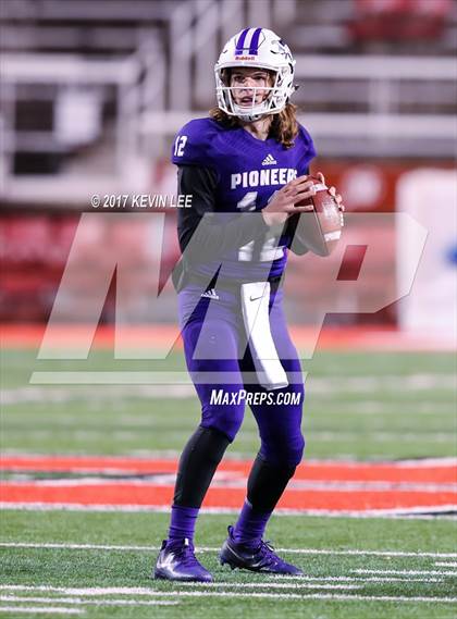 Thumbnail 3 in Skyridge vs. Lehi (UHSAA 5A Final) photogallery.