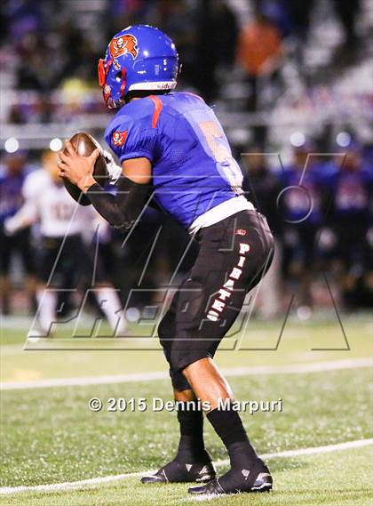 Thumbnail 3 in San Leandro vs. Amador Valley (D1 - !st Round) photogallery.
