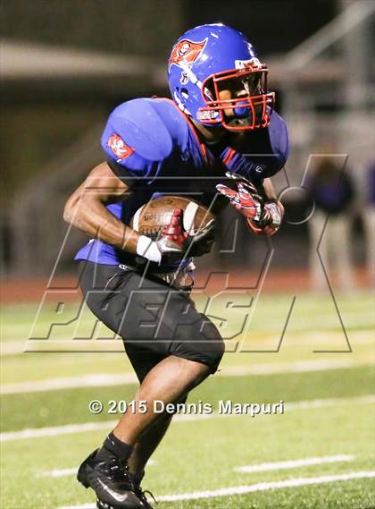 Thumbnail 3 in San Leandro vs. Amador Valley (D1 - !st Round) photogallery.