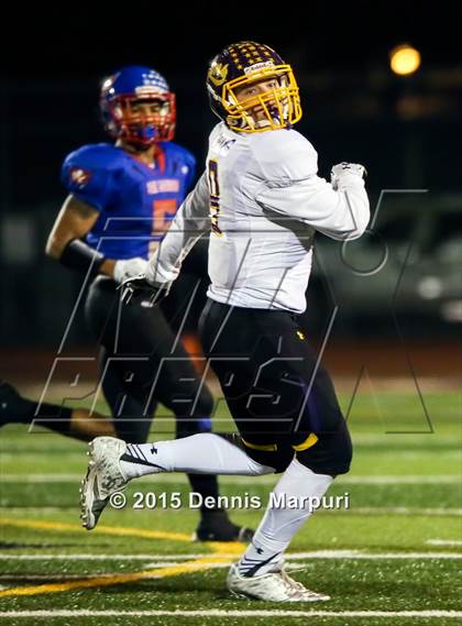 Thumbnail 2 in San Leandro vs. Amador Valley (D1 - !st Round) photogallery.