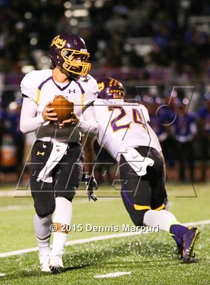 Thumbnail 2 in San Leandro vs. Amador Valley (D1 - !st Round) photogallery.