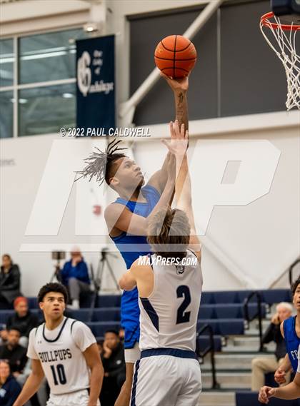 Thumbnail 1 in Federal Way @ Gonzaga Prep photogallery.