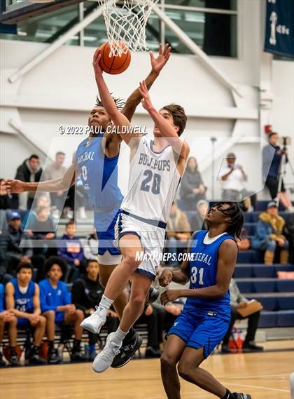 Thumbnail 2 in Federal Way @ Gonzaga Prep photogallery.