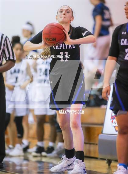 Thumbnail 1 in Manteca vs. Capital Christian photogallery.