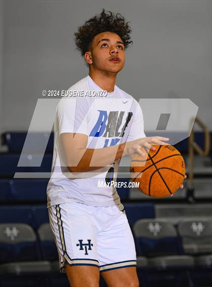 Thumbnail 2 in Cocoa Beach vs. Holy Trinity Episcopal Academy (FHSAA 3A District 5 Final) photogallery.