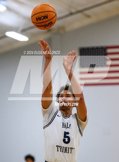 Thumbnail 2 in Cocoa Beach vs. Holy Trinity Episcopal Academy (FHSAA 3A District 5 Final) photogallery.