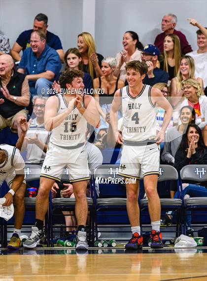 Thumbnail 2 in Cocoa Beach vs. Holy Trinity Episcopal Academy (FHSAA 3A District 5 Final) photogallery.