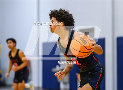 Thumbnail 2 in Cocoa Beach vs. Holy Trinity Episcopal Academy (FHSAA 3A District 5 Final) photogallery.