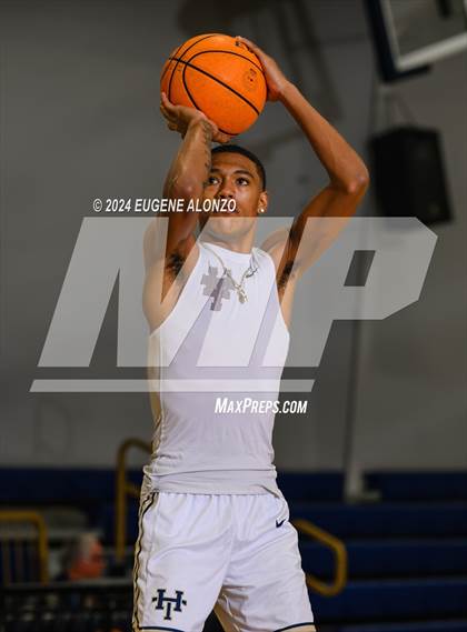 Thumbnail 3 in Cocoa Beach vs. Holy Trinity Episcopal Academy (FHSAA 3A District 5 Final) photogallery.