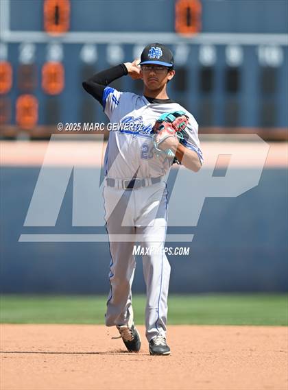 Thumbnail 2 in Nuview Bridge vs. Mountain View (CIF SS Div. 9 Final) photogallery.