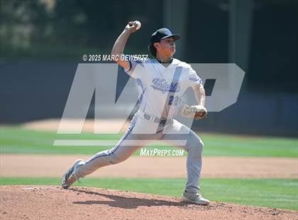 Thumbnail 3 in Nuview Bridge vs. Mountain View (CIF SS Div. 9 Final) photogallery.