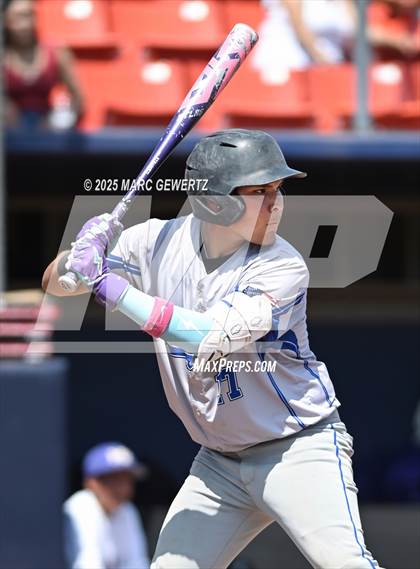 Thumbnail 3 in Nuview Bridge vs. Mountain View (CIF SS Div. 9 Final) photogallery.