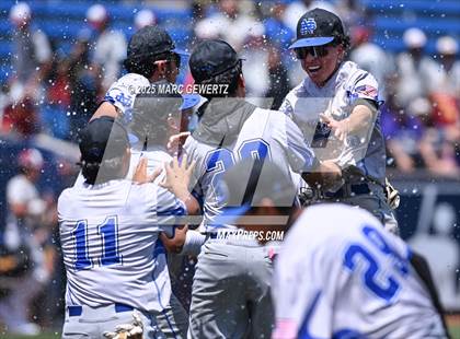 Thumbnail 2 in Nuview Bridge vs. Mountain View (CIF SS Div. 9 Final) photogallery.