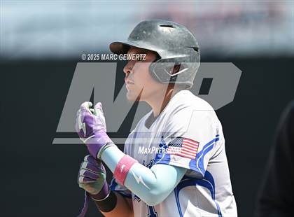 Thumbnail 3 in Nuview Bridge vs. Mountain View (CIF SS Div. 9 Final) photogallery.