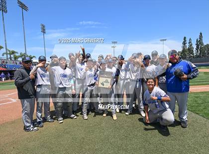 Thumbnail 2 in Nuview Bridge vs. Mountain View (CIF SS Div. 9 Final) photogallery.