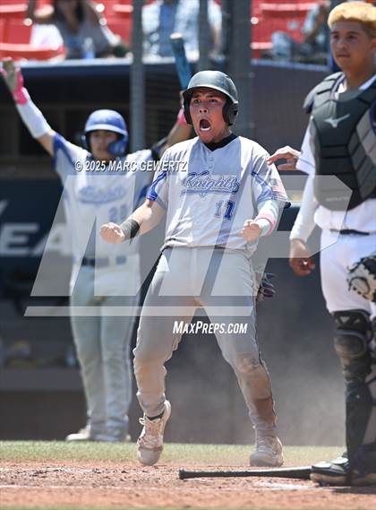Thumbnail 3 in Nuview Bridge vs. Mountain View (CIF SS Div. 9 Final) photogallery.