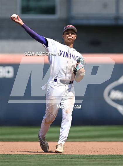 Thumbnail 2 in Nuview Bridge vs. Mountain View (CIF SS Div. 9 Final) photogallery.