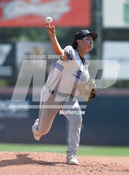 Thumbnail 3 in Nuview Bridge vs. Mountain View (CIF SS Div. 9 Final) photogallery.