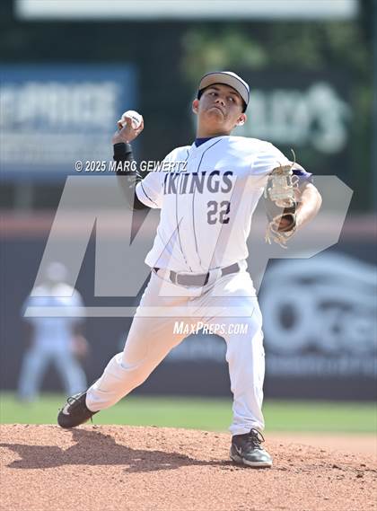 Thumbnail 2 in Nuview Bridge vs. Mountain View (CIF SS Div. 9 Final) photogallery.
