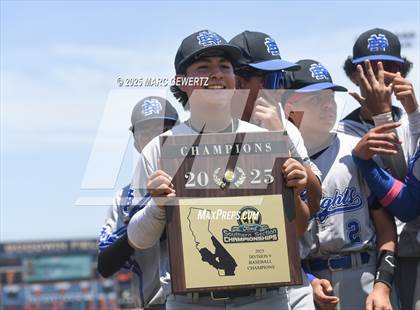 Thumbnail 3 in Nuview Bridge vs. Mountain View (CIF SS Div. 9 Final) photogallery.