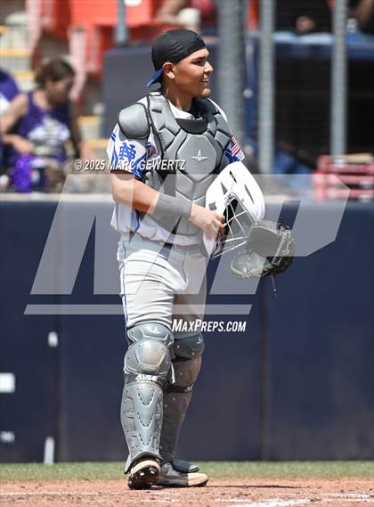 Thumbnail 1 in Nuview Bridge vs. Mountain View (CIF SS Div. 9 Final) photogallery.