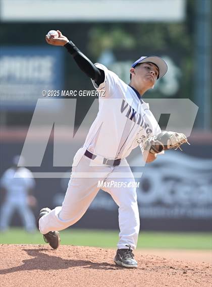 Thumbnail 3 in Nuview Bridge vs. Mountain View (CIF SS Div. 9 Final) photogallery.