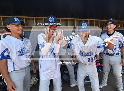 Thumbnail 1 in Nuview Bridge vs. Mountain View (CIF SS Div. 9 Final) photogallery.