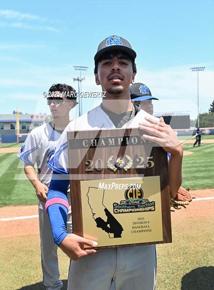 Thumbnail 1 in Nuview Bridge vs. Mountain View (CIF SS Div. 9 Final) photogallery.