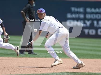 Thumbnail 2 in Nuview Bridge vs. Mountain View (CIF SS Div. 9 Final) photogallery.