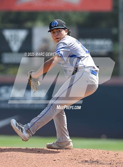 Thumbnail 1 in Nuview Bridge vs. Mountain View (CIF SS Div. 9 Final) photogallery.